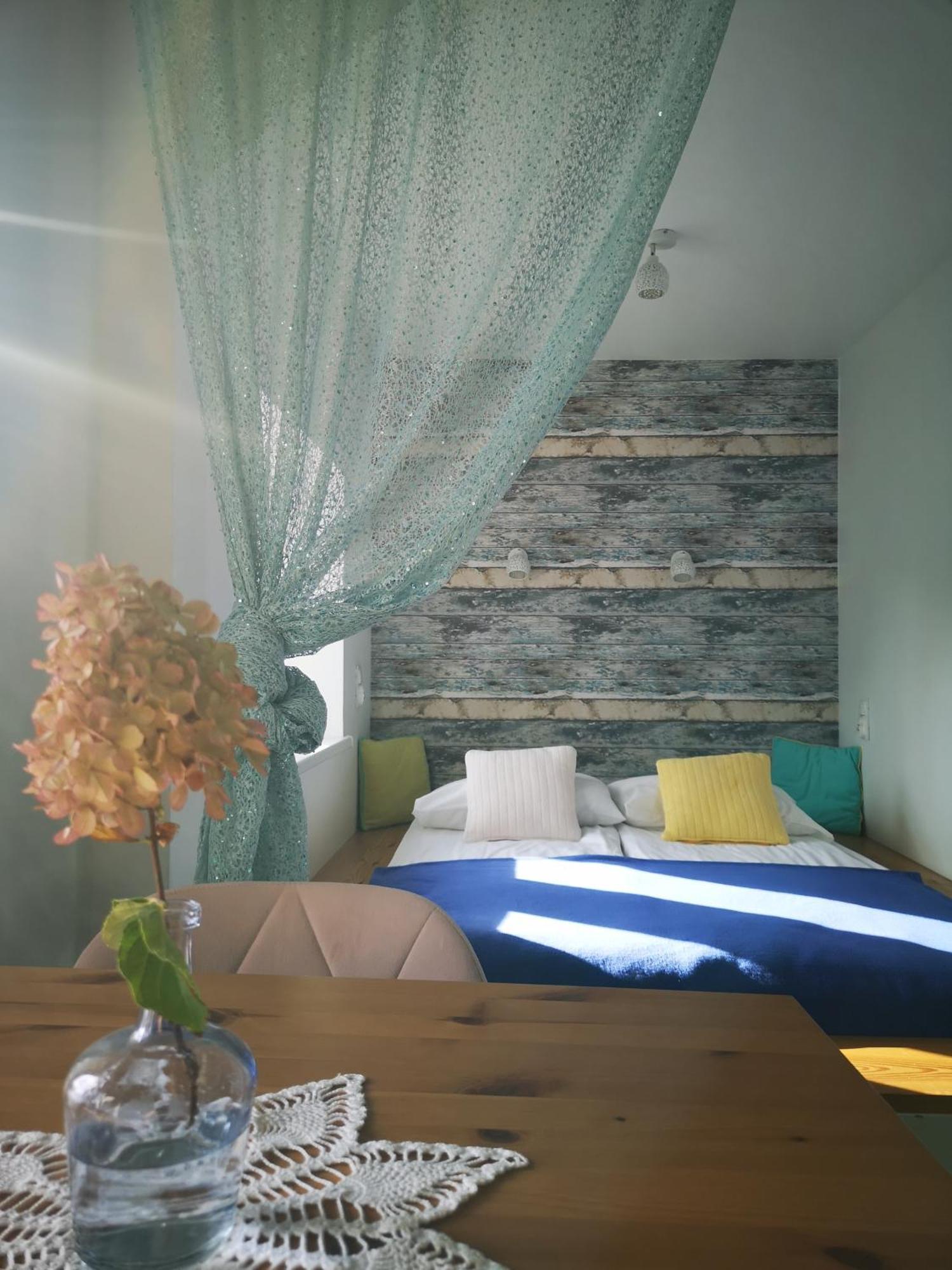 Kot Pocztowy Apartment Dlugopole-Zdroj Luaran gambar