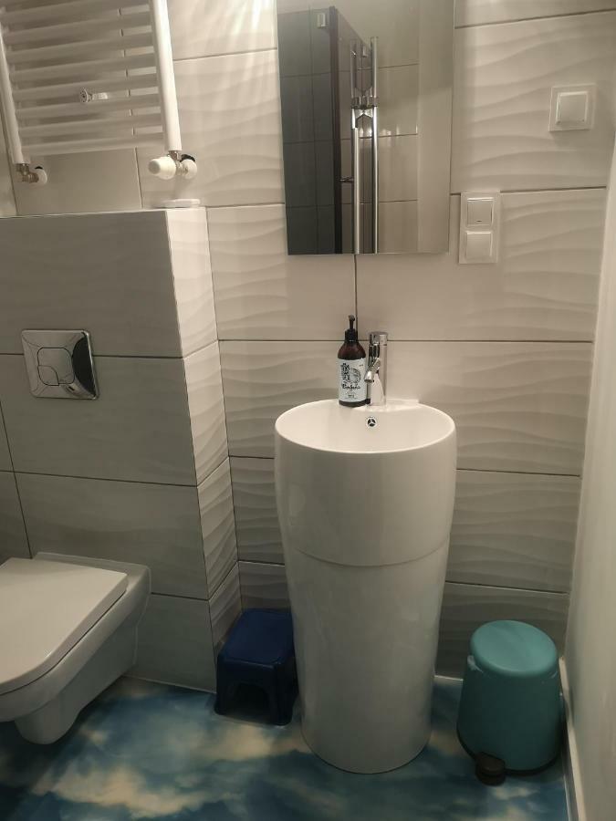 Kot Pocztowy Apartment Dlugopole-Zdroj Luaran gambar